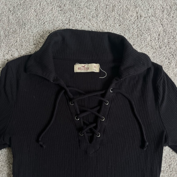 Black top with Corset Tie - Picture 2 of 3